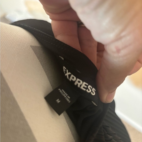 Womens 1 Express Black Pleated Surplice Wrap Blouse Size Medium - Picture 5 of 5